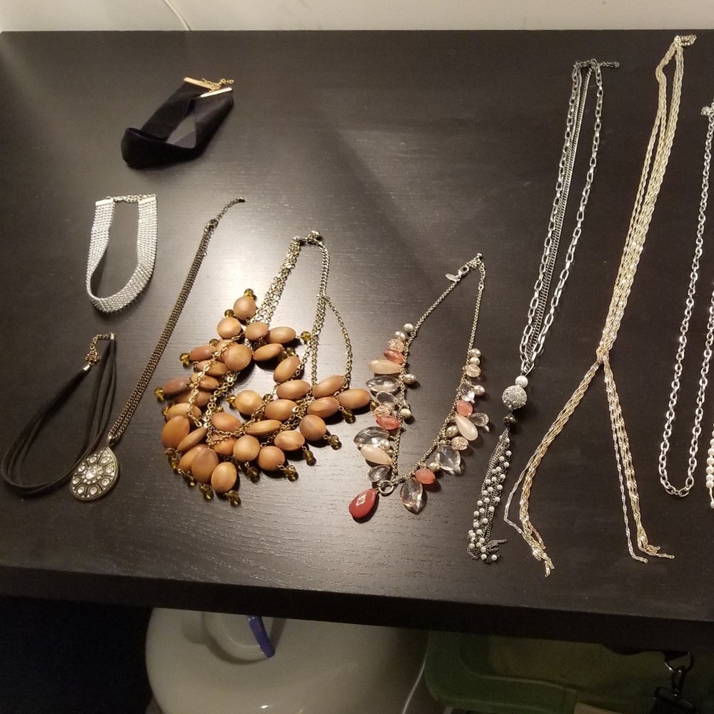 Necklaces - Picture 3 of 4